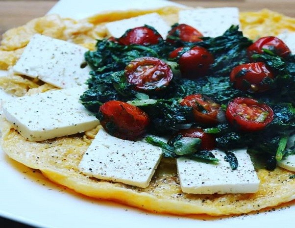 Omelette mit Spinat & Feta